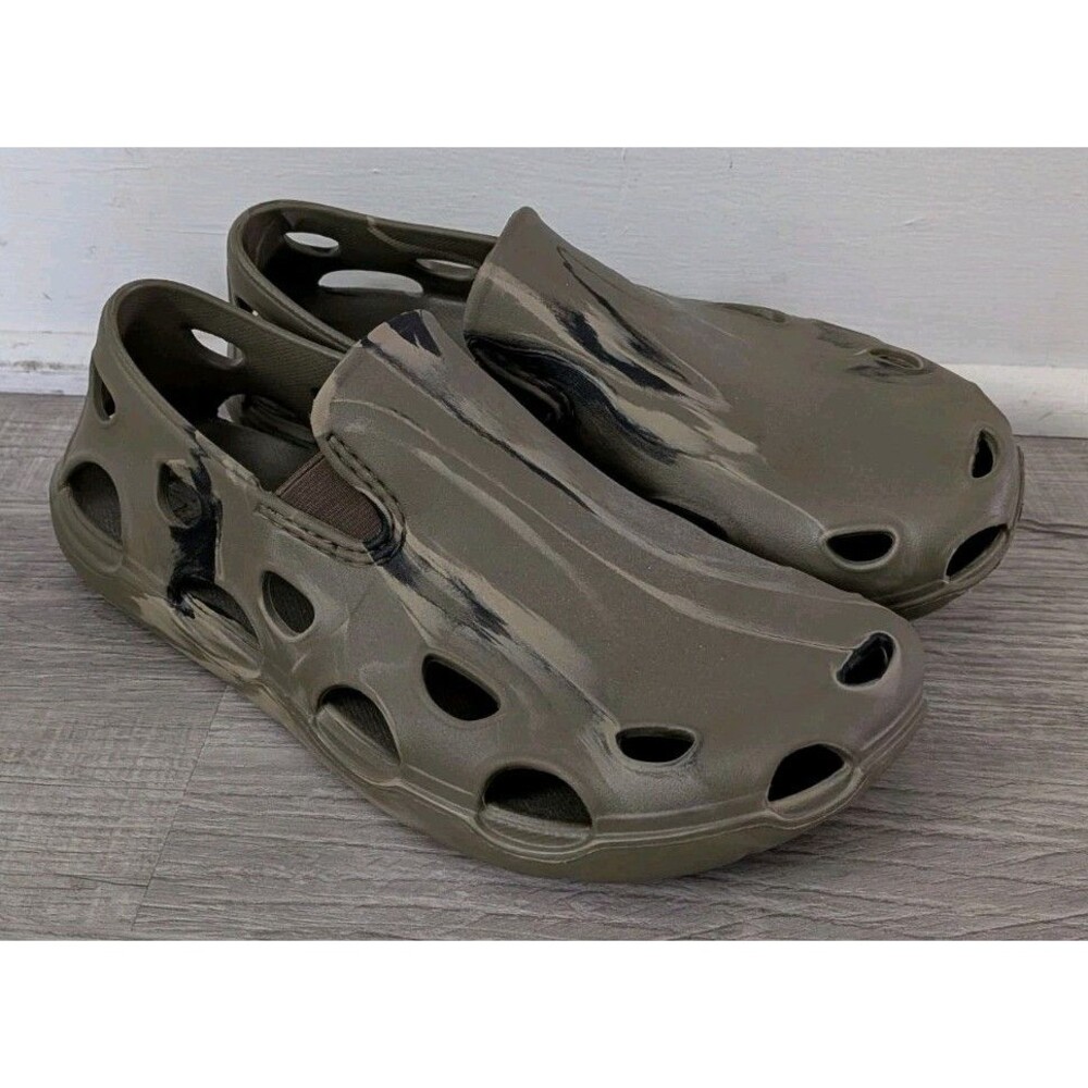 Huk Performance Fishing Brewster ATR Men’s Sz 9 Rubber Shoes Green Camo